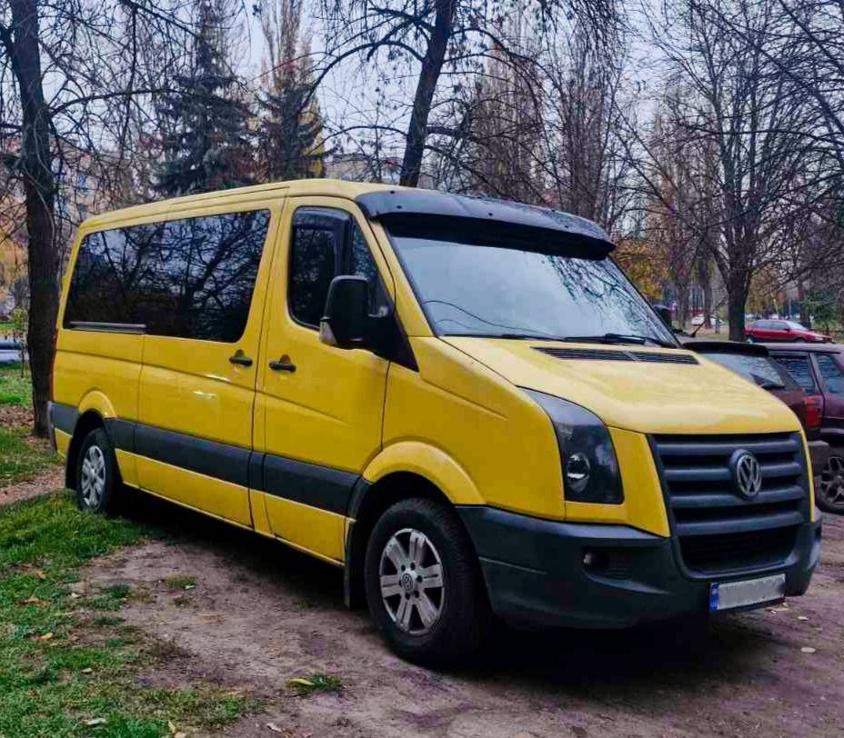 Мікроавтобус для поїздок в Буковель